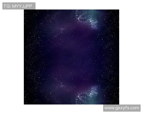 足球明星背后光辉绚烂的星空与女性头像高清画面解析